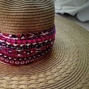 ☀️ Floppy Festival Beach Hat ~ No Writing ~ IS 🌺